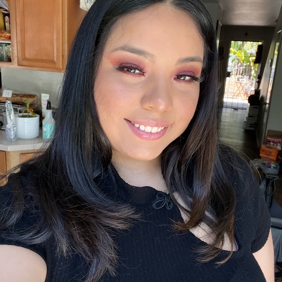 Meet your Posher, Lily - Picture 6 of 12